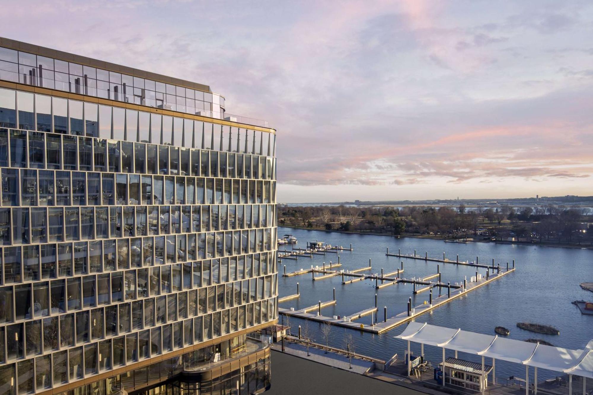 Canopy By Hilton Dc The Wharf Hotel